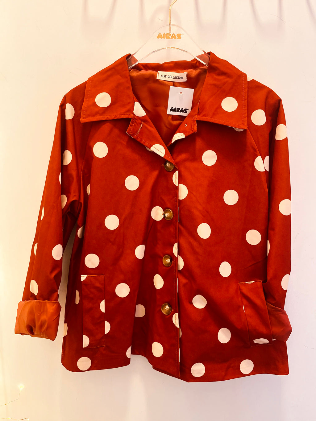 CHAQUETA CORTAVIENTOS TOPOS